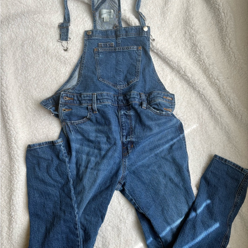 Universal Thread Women's Classic Blue Overalls